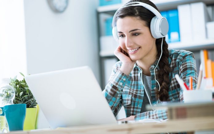 5 Important Reasons Employers Want Online Graduates 5 Important Reasons Employers Want Online Graduates
