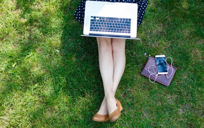 Why You’re the Perfect Candidate for Online Learning Why You’re the Perfect Candidate for Online Learning