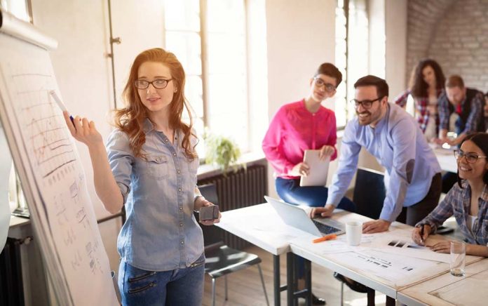 How-to-Survive-Speaking-In-Front-of-Your-Class How to Survive Speaking in Front of Your Class