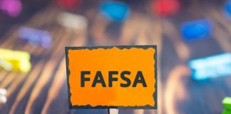 Here's Why You Shouldn't Wait to File Your FAFSA