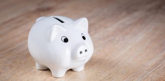 save money college student